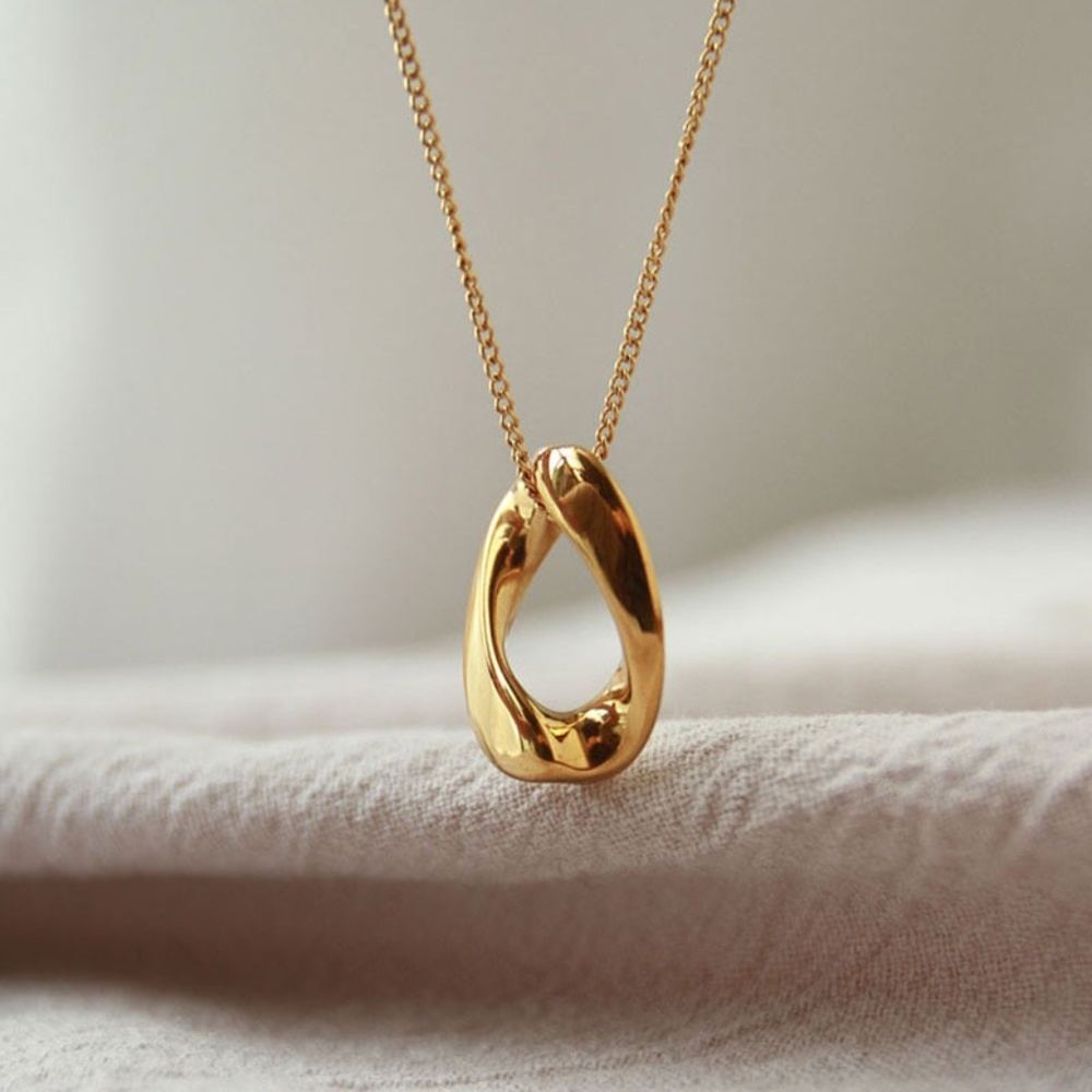 Sterling Silver Oval Twist Pendant Gold Necklace
